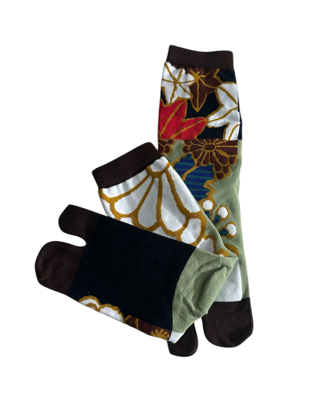 Chaussettes Tabi aux motifs de fleurs d'automne